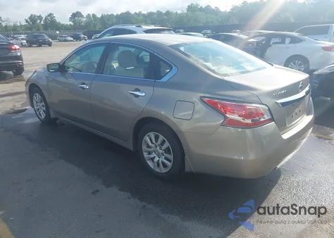 2015 Nissan Altima 2.5 S from USA, damaged, VIN 1N4AL3AP5FC222880
